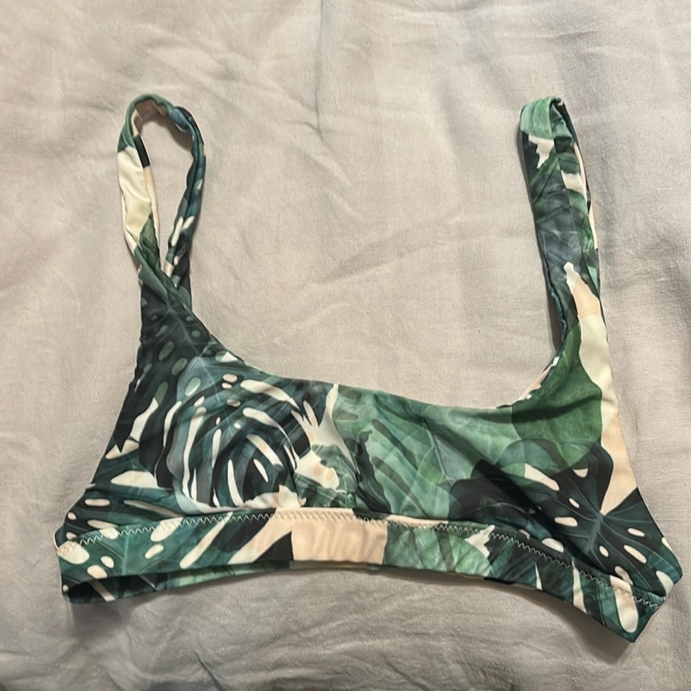 Stone Fix Swim bikini top